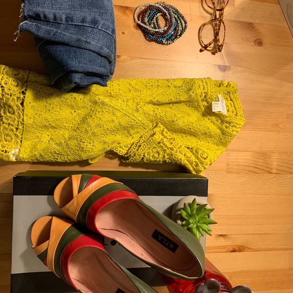 Wild Card - Picture 3 of 8